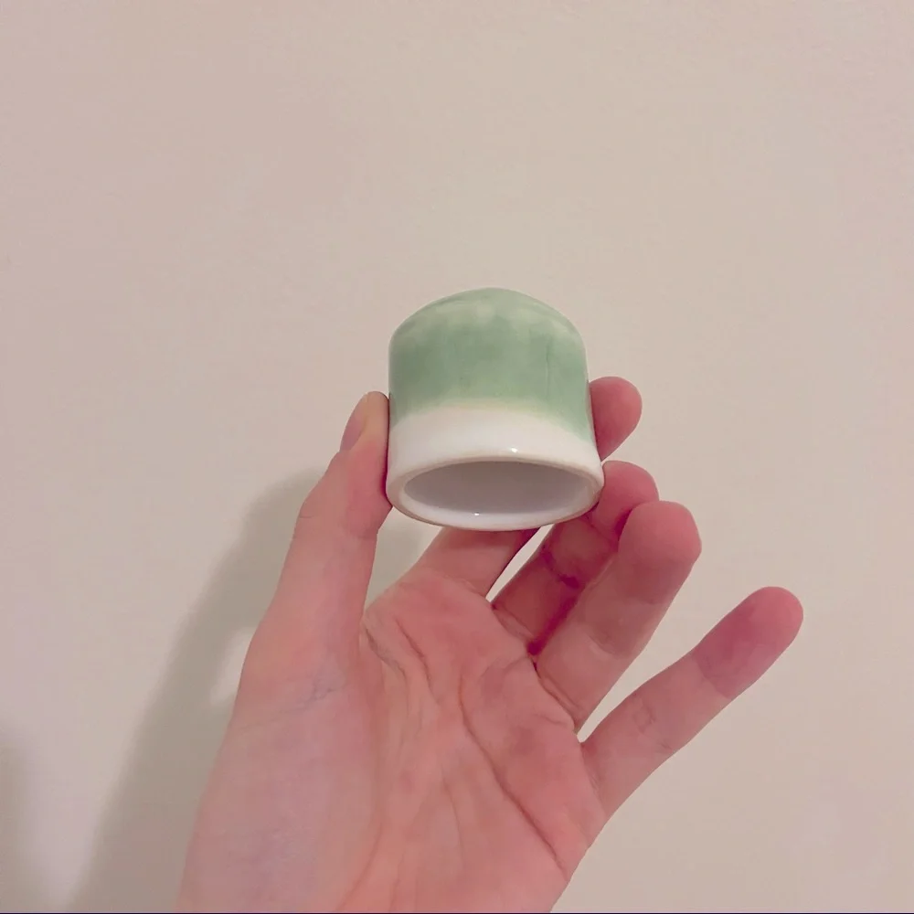 SOLD ❤️ Mini Ceramic Hanging Plant Pot / Vase / Container  🪴 - Picture 2 of 2